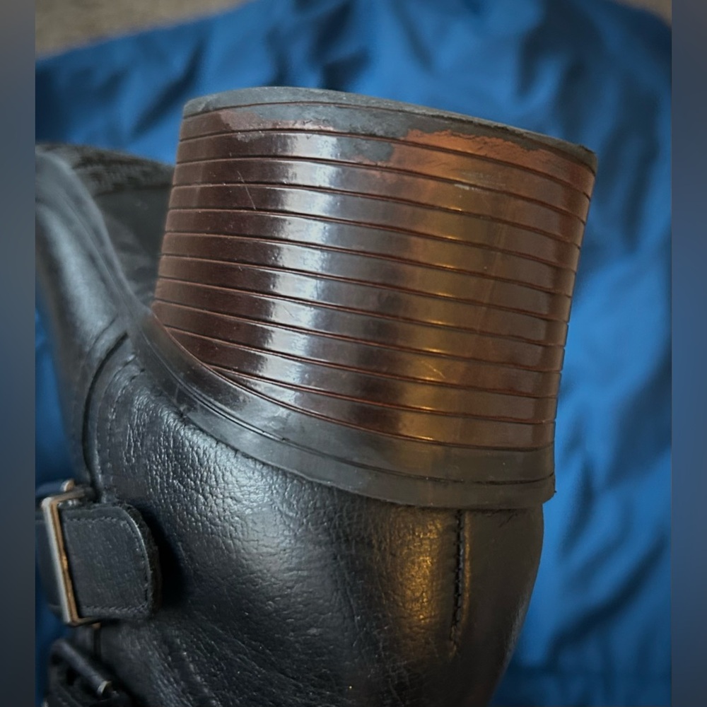 Clarks buckle booties sz 8 - Picture 5 of 13